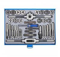 Набор с металлорежущим инструментом, 35 предмета